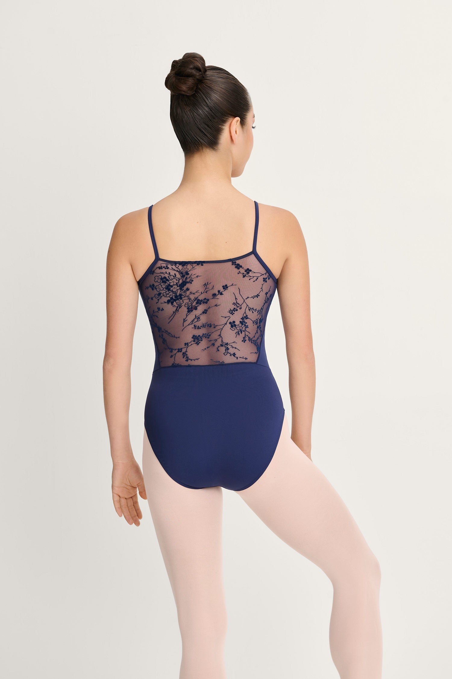 Intermezzo Ginesta Adult Leo